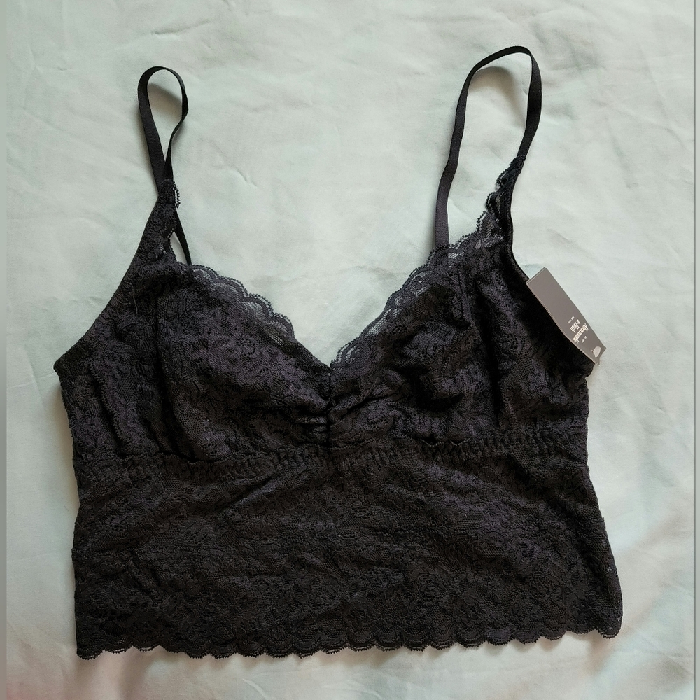 Abercrombie & Fitch Gilly Hicks Lace Bralette NWT: Price is firm
